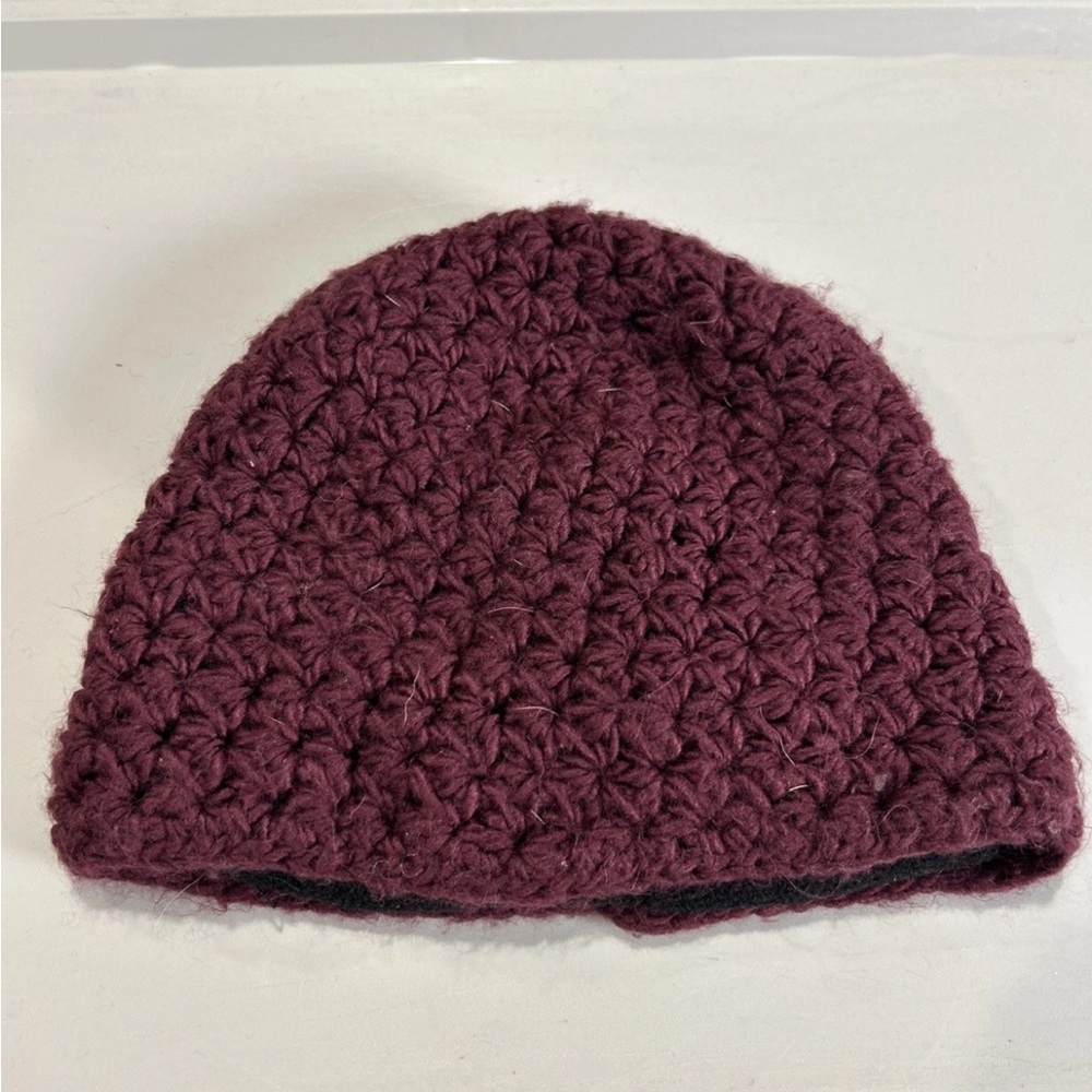 Surell Women’s Maroon Crimson Knit Beanie OSFM - Picture 2 of 3